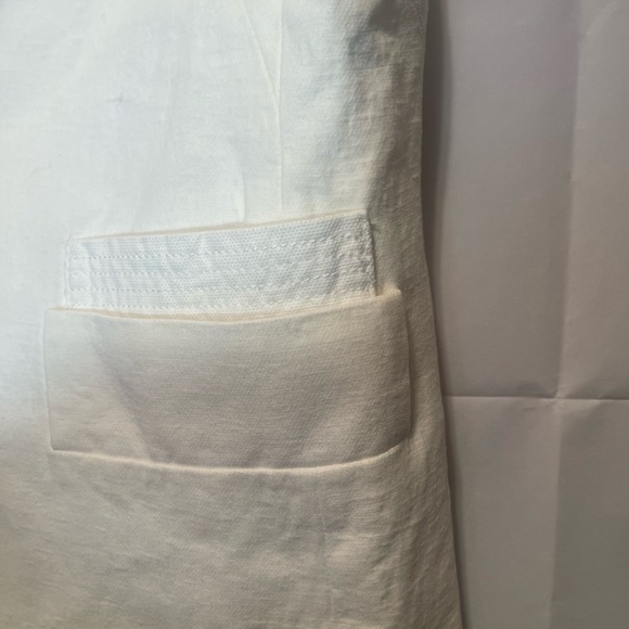 ZARA Basic Women's White Sleeveless Jacket - Picture 3 of 8